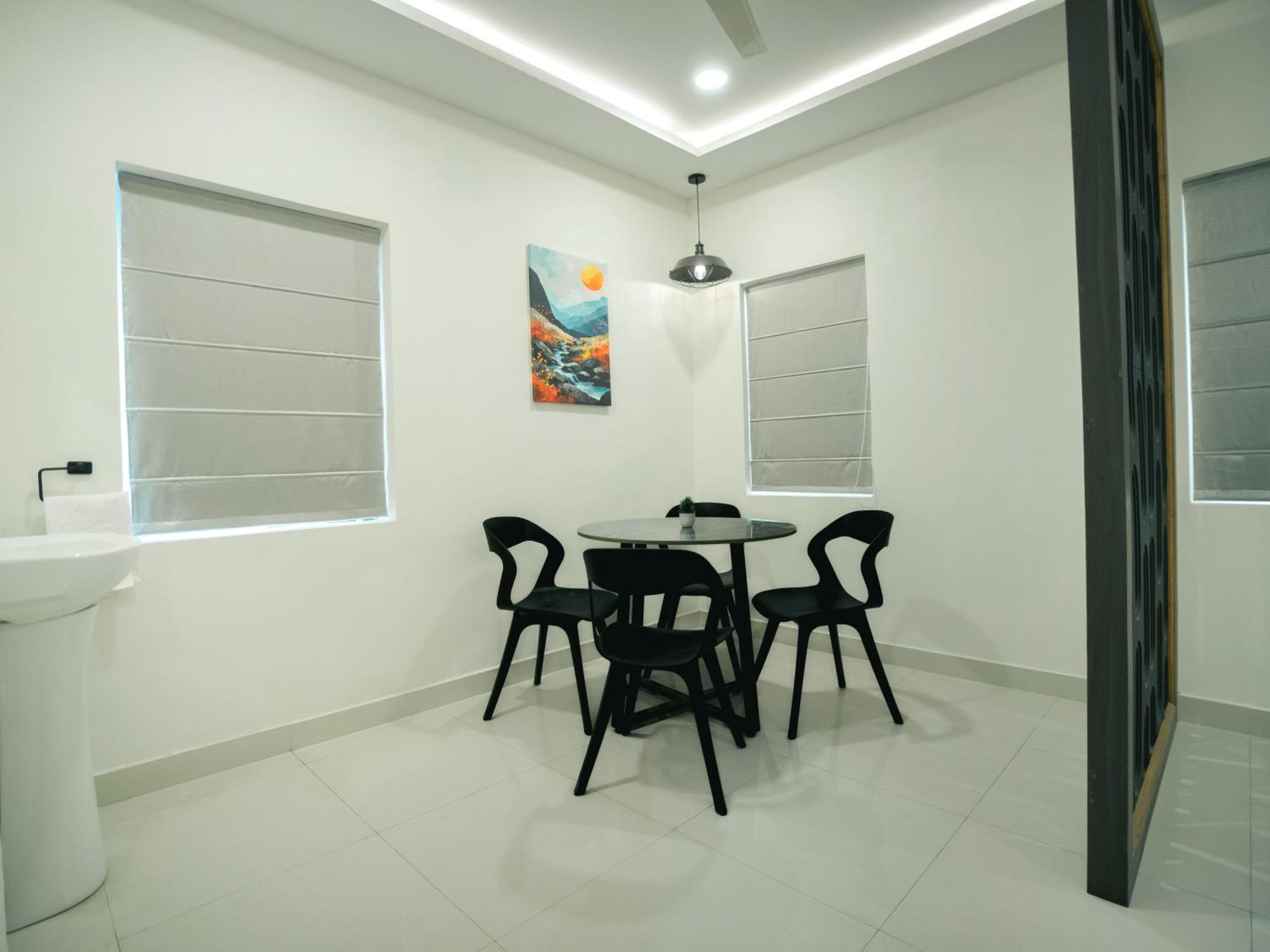 Hotel Euphoria Airport Zone Hyderabad Exterior foto