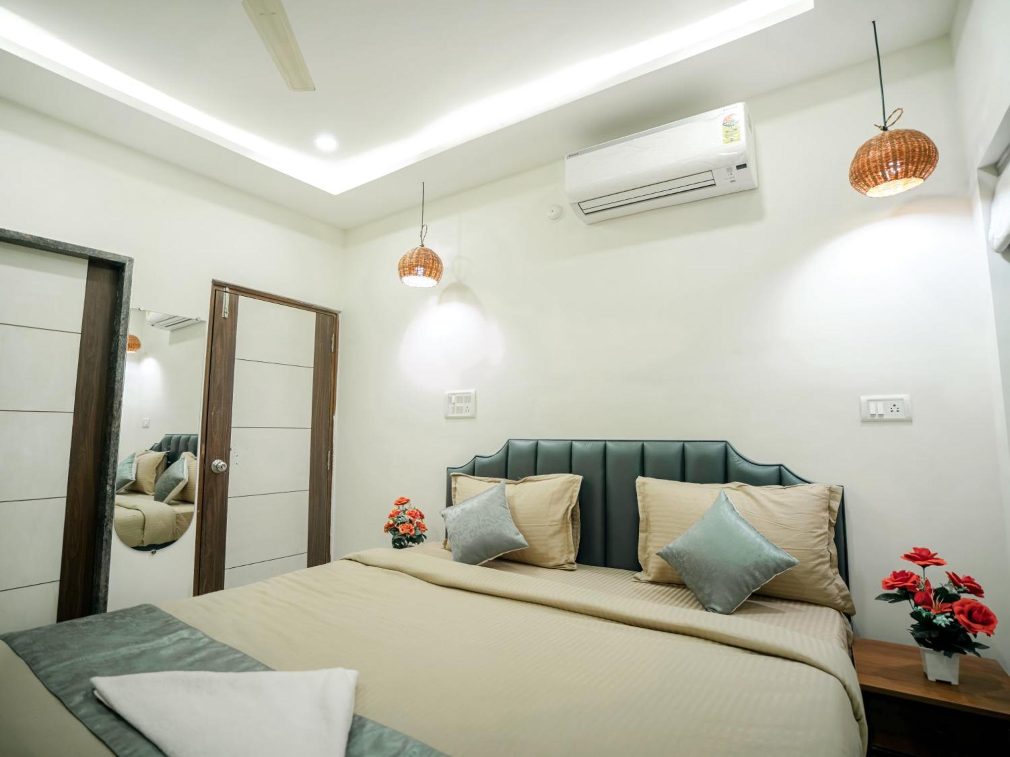 Hotel Euphoria Airport Zone Hyderabad Exterior foto